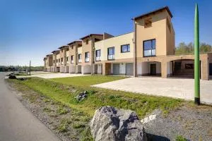 LAGOVIDA Piratennest e am Störmthaler See - Großpösna