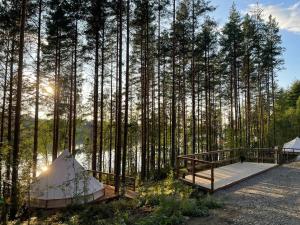 Alaska Glamping Linnansaari