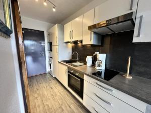 Résidence Les Arolles - Studio rénové et très fonctionnel pied des pistes MAE-3864