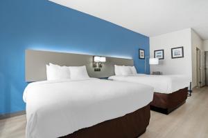 Queen Room with Two Queen Beds - Accessible/Non-Smoking  room in Comfort Inn & Suites Crystal Inn Sportsplex Gulfport