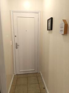 apto 50mts da praia 2 quartos para 6 pessoas