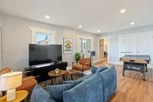 Brand New Retreat - Near Encore Tufts MIT Airport - Melrose
