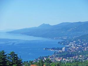 Villa Diana, Dreizimmerwohnung