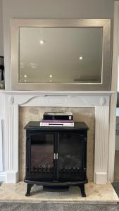 The Ford, Country retreat