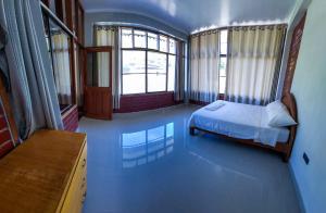 Hotel mountain garden