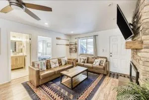 Blue Basecamp - Adventure Starts Here! - Lakeshore