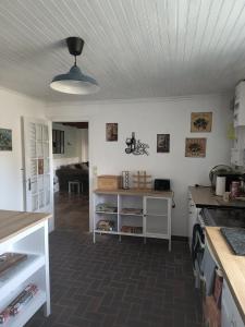 Maisons de vacances Three Bedroom Breton Cottage : photos des chambres