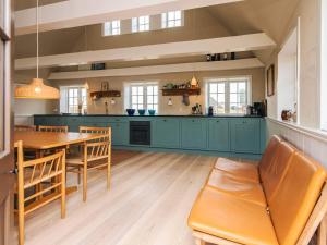 6 person holiday home in Fanø-By Traum