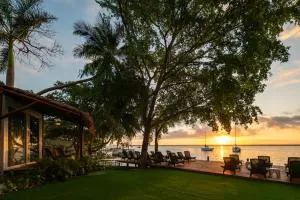 Casa Aakal Lagoon Front - Xul-Ha