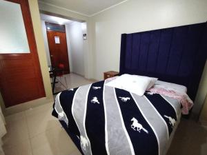 HOSTAL TOSCANO SUITES
