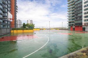3BR Serene Stay in North of Petaling Jaya near MRT station