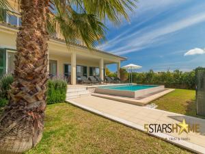 Mar 1 Family Villa near Beach