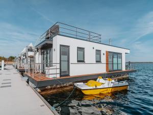 Hausboot am Gräbendorfer See