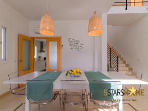 Marisa 1 House near the Beach