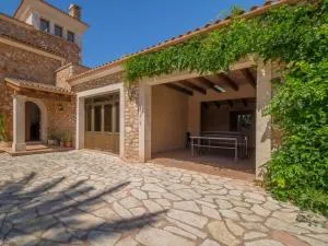 Spacious 5-bedroom villa in Mallorca - Calonge