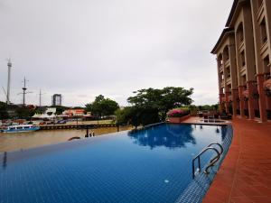 Casa del Rio Residences