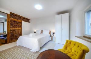 Apartments with WiFi Sibenik - 23803