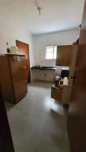 A 100 METROS do MAR!!!