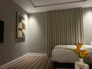 غرفة حي الملقا