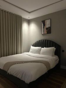 غرفة حي الملقا