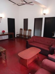 Sunflower House Weligama