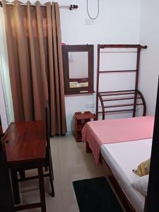 Sunflower House Weligama