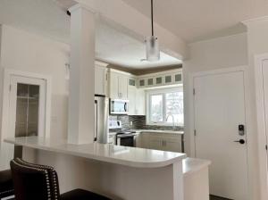 Modern 3BR Near Airport & DT