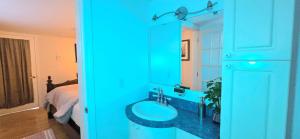 The Home Sweet Home 20 Mnt away From Airport