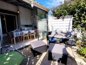 Villa T3 Mezzanine avec Climatisation - 6 Personnes - Parking - Saint-Pierre-La-Mer - FR-1-795-60 - 弗勒里