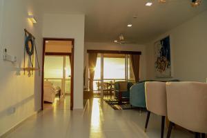 Lagora Oceanfront Residences Beachfront Apartment Near Colombo with Infinity Pool