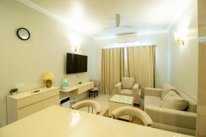 Posh 1BR Apartment In Gurugram With Club Facilities