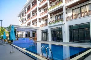 Pich Kunthea Angkor Resort