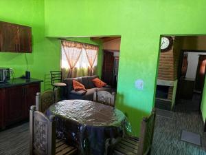 Departamento Céntrico Estilo Cabaña