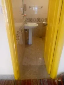 Taaj Girls Hostel - Абботтабад