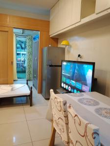 232D pool view with big balcony