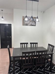 Rafeeqs Homestay