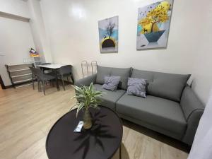 Pet Friendly Near MOA&NAIA max 3pax Okada Complex 8T