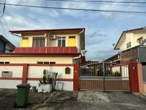 Tang's Crib - 米里