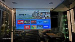 Apartament Dark Prestige NEW ! - dostęp 24h, PROJEKTOR , garaż podziemny , klimatyzacja , duży taras