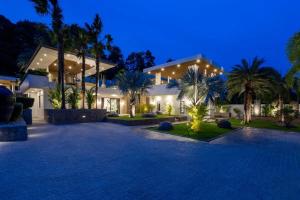 Private Luxury Retreat Villa Riverside Koh Samui