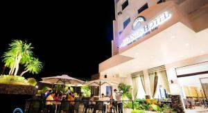 Islands Hotel