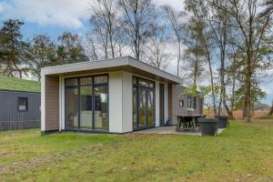 Sallands natuurhuisje Hellendoorn hottub Metz