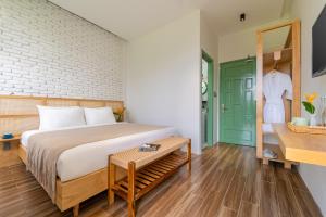 Manling Retreat Hoi An