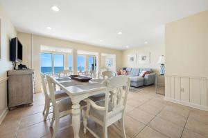 Sea Breeze villa by Peace Vacations