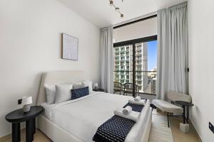 Vayk - Modern 2 BD apartment