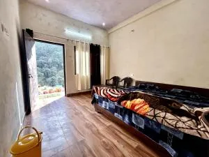 Krishana Leela Home Stay Kainchi Dham - Rāmgarh