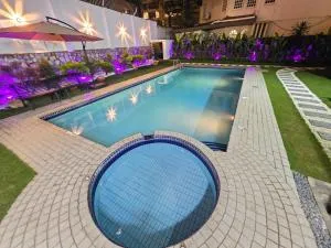 Bungalow Perkasa - 安邦