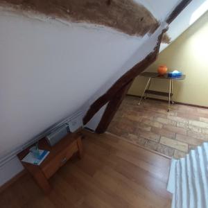 Appartements logement a l-etage d-une longere Normande : photos des chambres
