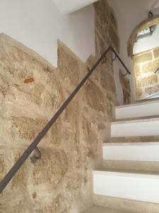 Nice apt in a street in old town img30