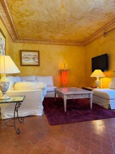 Appartement Place des Lices, Saint-Tropez